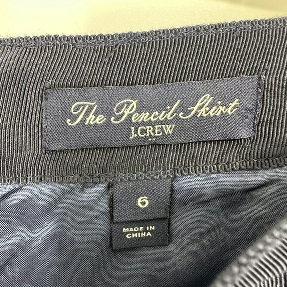 3/$25 J. Crew The Pencil Skirt 6 Floral Navy - Picture 3 of 6